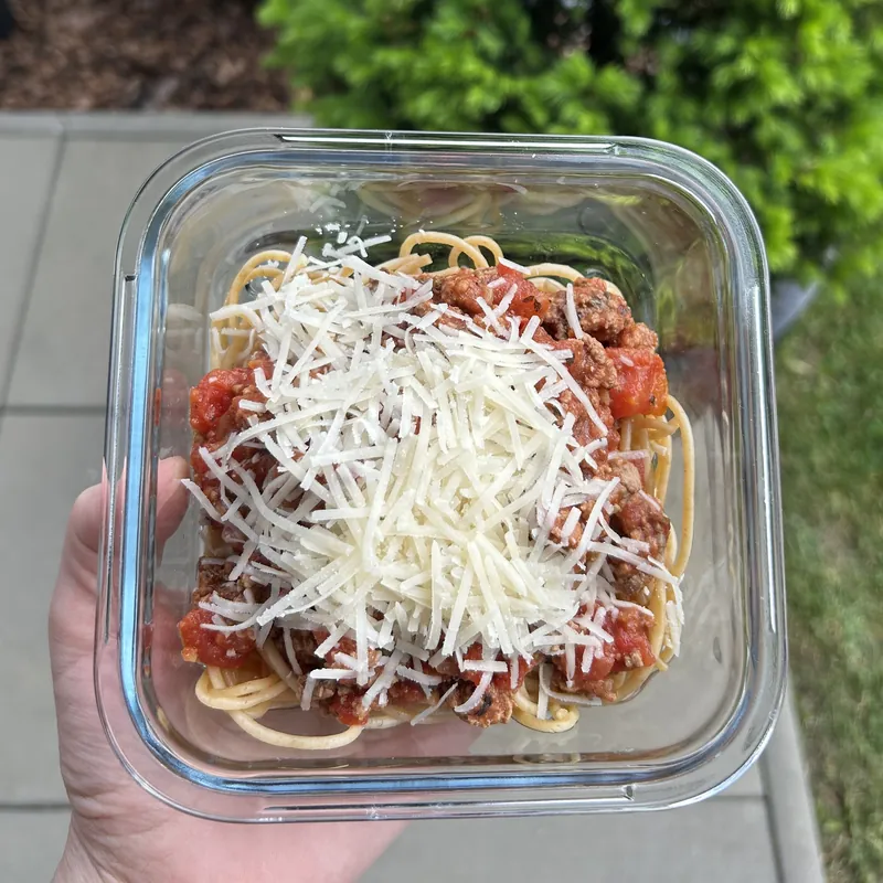 Boloňské špagety s mletým masem, recept z Nutrikalkulačky