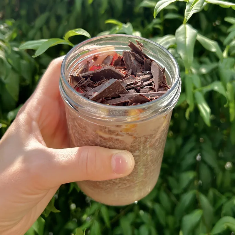 Chia pudink s nektarinkami a čokoládou, recept z Nutrikalkulačky
