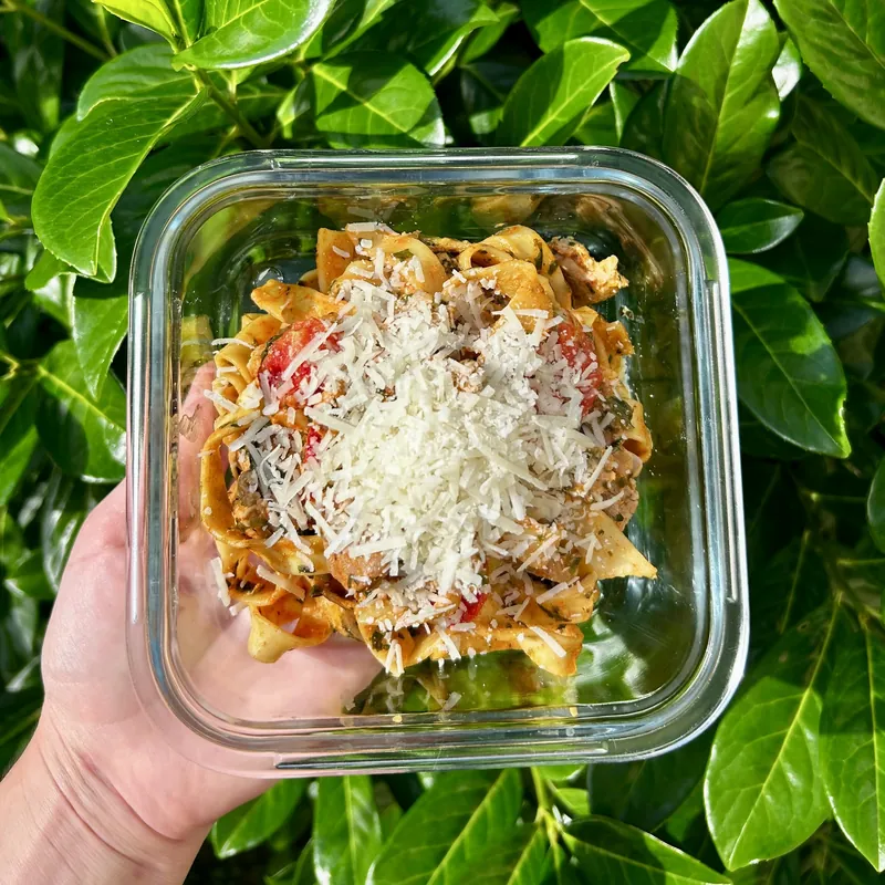 Tagliatele se smetanovou omáčkou, recept z Nutrikalkulačky