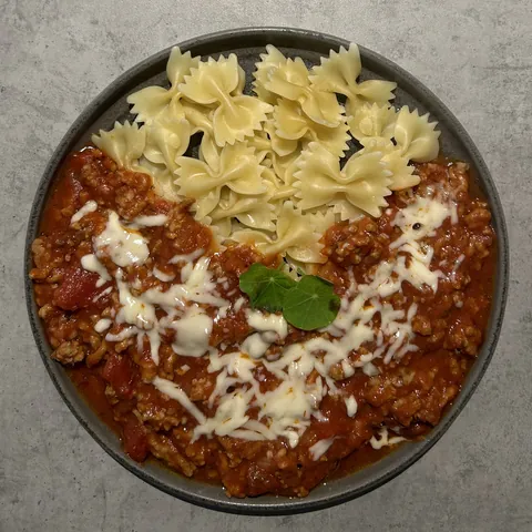 Boloňské těstoviny s mletým masem, recept z Nutrikalkulačky