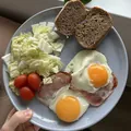 Ham and eggs, recept z Nutrikalkulačky