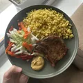 Hovězí steak s bulgurem a salátkem, recept z Nutrikalkulačky