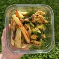 Kuřecí nudličky s cuketou a bramborami, recept s výživovými hodnotami
