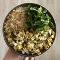 Kuskus s tofu cuketou a sýrem, recept s výživovými hodnotami