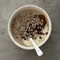 Ovesná kaše s řeckým jogurtem, recept s výživovými hodnotami